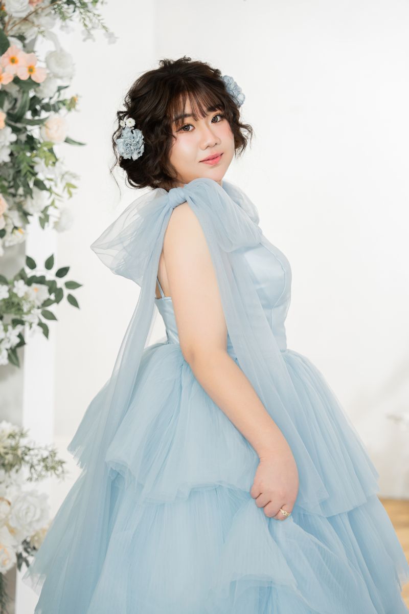 蘇菲雅 婚紗 大尺碼禮服 婚紗 天空藍側肩薄紗垂墜