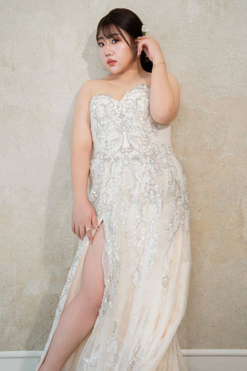 蘇菲雅 婚紗 大尺碼禮服 白紗 蕾絲蝴蝶結款式