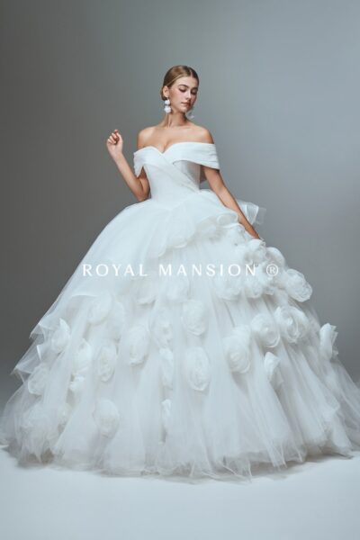 蘿亞婚紗 推薦 高訂 婚紗 純白花境.一字領立體花朵紗裙 禮服