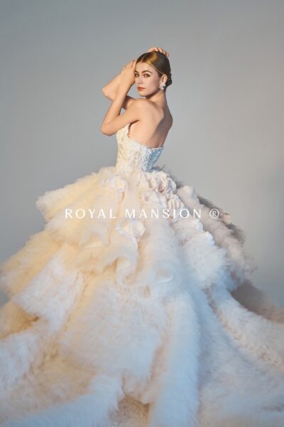蘿亞婚紗推薦 高訂婚紗 雲霧花語.柔光羽霧澎裙禮服