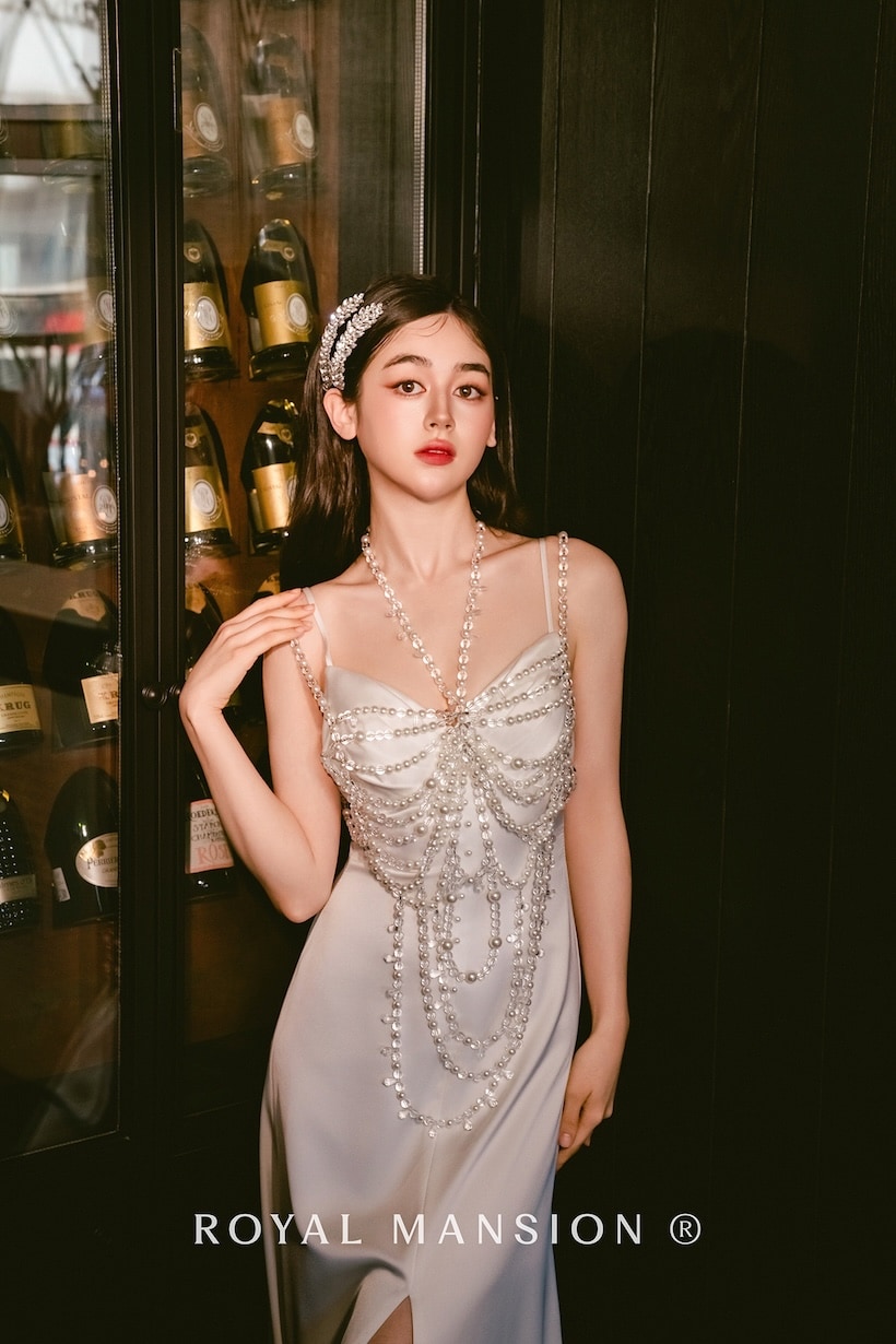 法式高訂婚紗－珍珠可變式婚紗正面，蘿亞婚紗台北