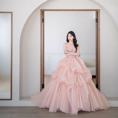 高雄翡麗婚紗 韓系婚紗 花園系列禮服 櫻花少女．粉色花瓣層次禮服1