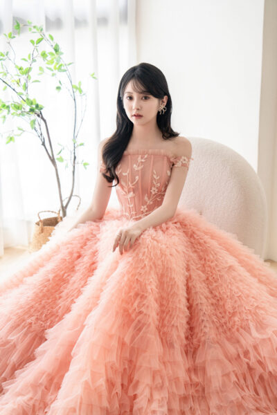 高雄翡麗婚紗-韓系婚紗-花園系列禮服-甜戀蜜桃．粉色羽毛澎裙禮服